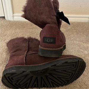 Ugg